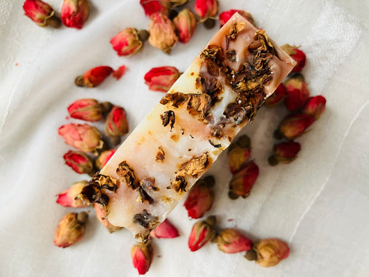 **Coconut Rose Petals Soap**